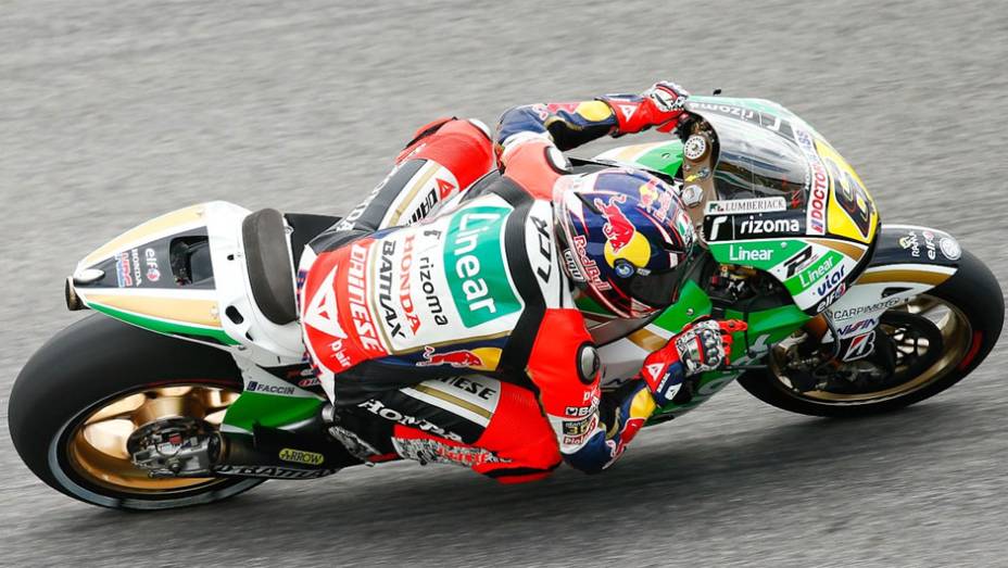 O alemão Stefan Bradl largará em quinto | <a href="https://gutenberg.quatrorodas.abril.com.br/moto/noticias/motogp-pedrosa-garante-pole-mugello-742928.shtml" rel="migration">Leia mais</a>