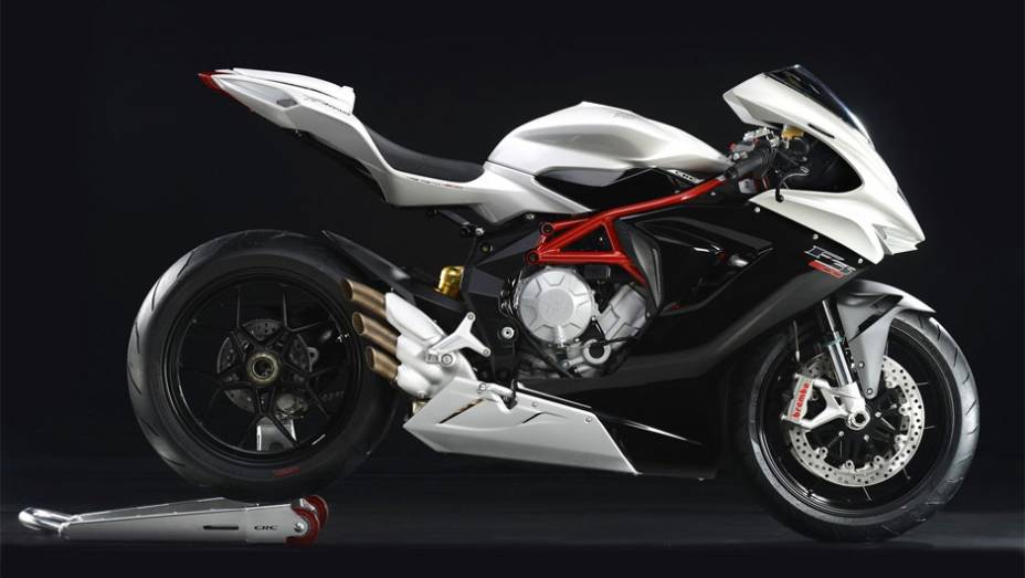 Motocicleta custará R$ 56 mil | <a href="https://gutenberg.quatrorodas.abril.com.br/moto/noticias/mv-agusta-f3-800-chega-r-56-mil-792913.shtml" rel="migration">Leia mais</a>