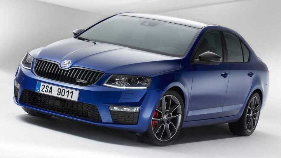 A Skoda divulgou informações e fotos oficiais do novo Octavia RS | <a href="https://gutenberg.quatrorodas.abril.com.br//saloes/frankfurt/2013/skoda-octavia-rs-753260.shtml" rel="migration">Leia mais</a>