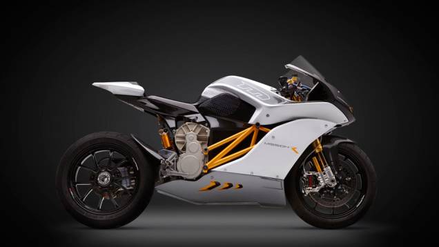 A versão RS está equipada com uma bateria de 17 kWh que a empresa diz ser capaz de uma autonomia de 370 quilômetros quando usada na cidade | <a href="%20https://gutenberg.quatrorodas.abril.com.br/moto/noticias/mission-rs-r-ganham-versoes-limitadas-743335.shtml" rel="migration">Leia m</a> A versão RS está equipada com uma bateria de 17 kWh que a empresa diz ser capaz de uma autonomia de 370 quilômetros quando usada na cidade | <a href="%20https://gutenberg.quatrorodas.abril.com.br/moto/noticias/mission-rs-r-ganham-versoes-limitadas-743335.shtml" rel="migration">Leia m</a>
