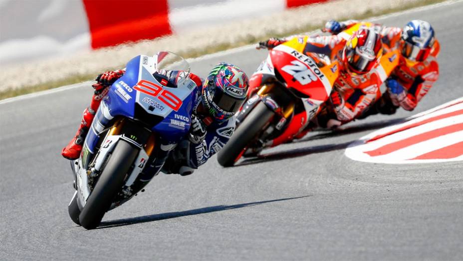 Lorenzo fez uma largada espetacular | <a href="https://gutenberg.quatrorodas.abril.com.br/moto/noticias/motogp-lorenzo-domina-gp-catalunha-744220.shtml" rel="migration">Leia mais</a>