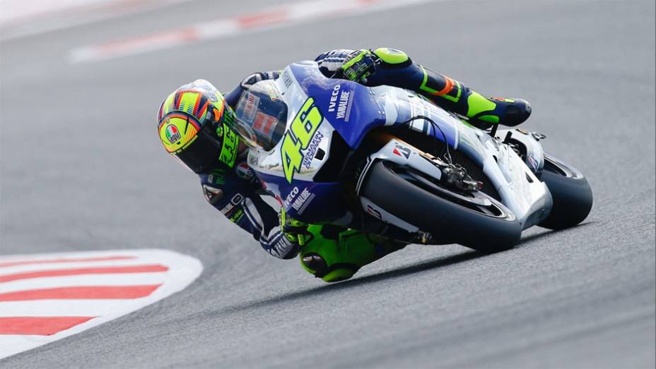 Valentino Rossi (Yamaha Factory Racing) ficou com o quarto lugar | <a href="https://gutenberg.quatrorodas.abril.com.br/moto/noticias/motogp-lorenzo-domina-gp-catalunha-744220.shtml" rel="migration">Leia mais</a>