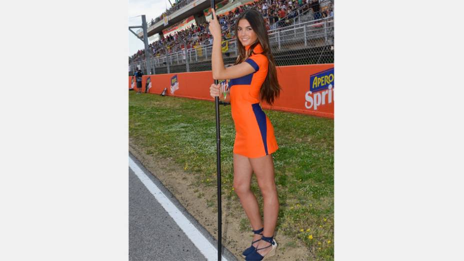 Veja as belas garotas da MotoGP da Catalunha e saiba como foi a corrida! | <a href="https://gutenberg.quatrorodas.abril.com.br/moto/galerias/competicoes/motogp-catalunha-corrida-744273.shtml" rel="migration">Leia mais</a>