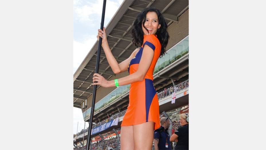 Veja as belas garotas da MotoGP da Catalunha e saiba como foi a corrida! | <a href="https://gutenberg.quatrorodas.abril.com.br/moto/galerias/competicoes/motogp-catalunha-corrida-744273.shtml" rel="migration">Leia mais</a>