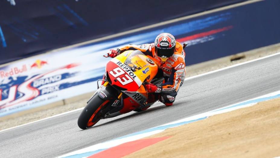 Nos treinos livres da MotoGP em Laguna Seca, quem liderou foi o espanhol Márc Márquez (Repsol Honda Team), cravando 1:22.040 durante a segunda sessão | <a href="%20https://gutenberg.quatrorodas.abril.com.br/moto/noticias/motogp-marquez-lidera-laguna-seca-747560.shtml" rel="migration"></a>