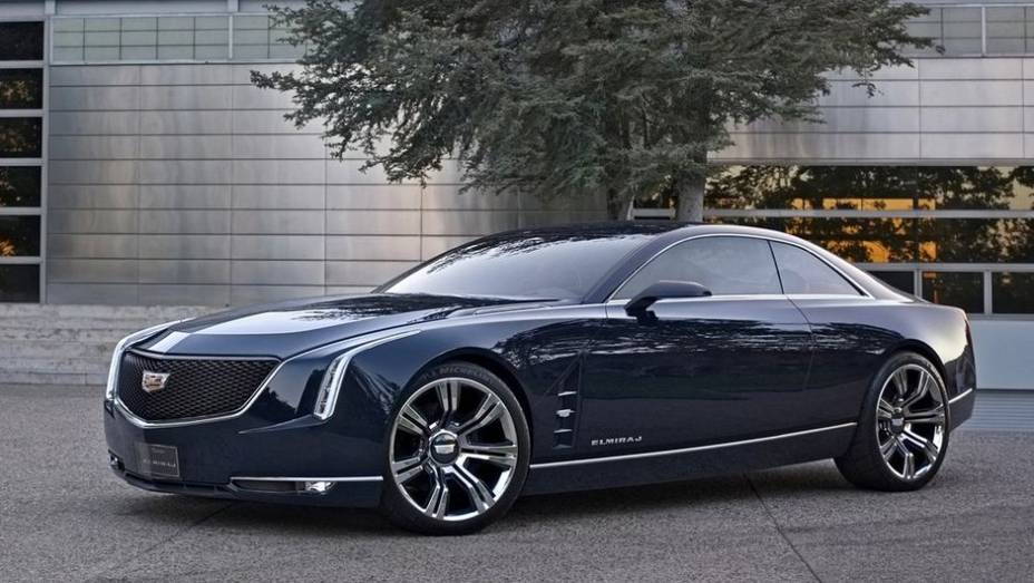 As dimensões do Elmiraj concept são um pouco maiores do que aquelas vistas no CTS Coupe | <a href="https://gutenberg.quatrorodas.abril.com.br/noticias/fabricantes/cadillac-elmiraj-concept-revelado-750167.shtml" rel="migration">Leia mais</a>