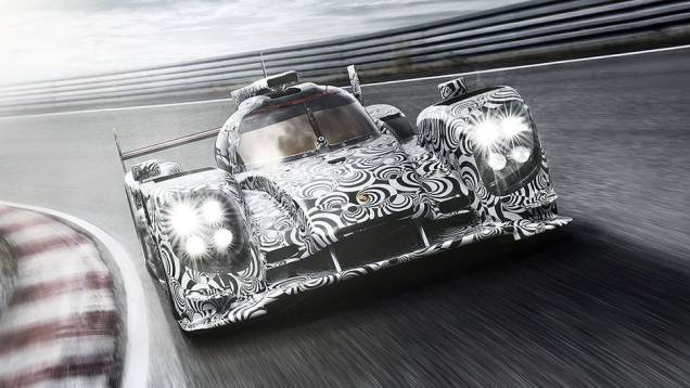 A Porsche divulgou uma série de fotos do seu modelo LMP1 | <a href="https://gutenberg.quatrorodas.abril.com.br/noticias/fabricantes/porsche-revela-imagens-seu-lmp1-751419.shtml" rel="migration">Leia mais</a> A Porsche divulgou uma série de fotos do seu modelo LMP1 | <a href="https://gutenberg.quatrorodas.abril.com.br/noticias/fabricantes/porsche-revela-imagens-seu-lmp1-751419.shtml" rel="migration">Leia mais</a>