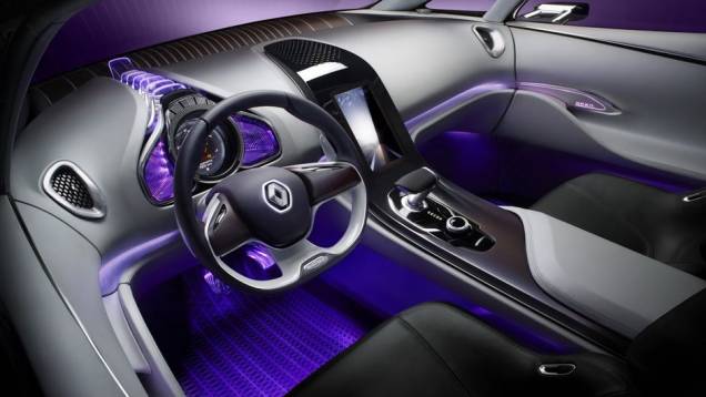 A proposta inicial da montadora com o Initiale Paris concept é chegar ao segmento premium | <a href="https://gutenberg.quatrorodas.abril.com.br/saloes/frankfurt/2013/renault-initiale-paris-concept-752990.shtml" rel="migration">Leia mais</a> A proposta inicial da montadora com o Initiale Paris concept é chegar ao segmento premium | <a href="https://gutenberg.quatrorodas.abril.com.br/saloes/frankfurt/2013/renault-initiale-paris-concept-752990.shtml" rel="migration">Leia mais</a>