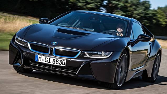 O esportivo chegará equipado com motor a combustão 1.5 turbo de três cilindros | <a href="https://gutenberg.quatrorodas.abril.com.br/saloes/frankfurt/2013/bmw-i8-752136.shtml" rel="migration">Leia mais</a> O esportivo chegará equipado com motor a combustão 1.5 turbo de três cilindros | <a href="https://gutenberg.quatrorodas.abril.com.br/saloes/frankfurt/2013/bmw-i8-752136.shtml" rel="migration">Leia mais</a>