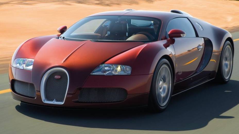 1º - Bugatti Veyron - US$ 6,27 milhões por unidade | <a href="https://gutenberg.quatrorodas.abril.com.br/noticias/mercado/estudo-vw-tem-prejuizo-us-6-27-milhoes-cada-bugatti-veyron-755638.shtml" rel="migration">Leia mais</a>