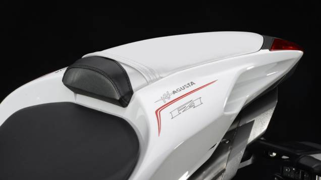 MVICS Technology (Motor & Vehicle Integrated Control System) | <a href="https://gutenberg.quatrorodas.abril.com.br/moto/noticias/mv-agusta-confirma-cinco-lancamentos-brasil-756002.shtml" rel="migration">Leia mais</a> MVICS Technology (Motor & Vehicle Integrated Control System) | <a href="https://gutenberg.quatrorodas.abril.com.br/moto/noticias/mv-agusta-confirma-cinco-lancamentos-brasil-756002.shtml" rel="migration">Leia mais</a>