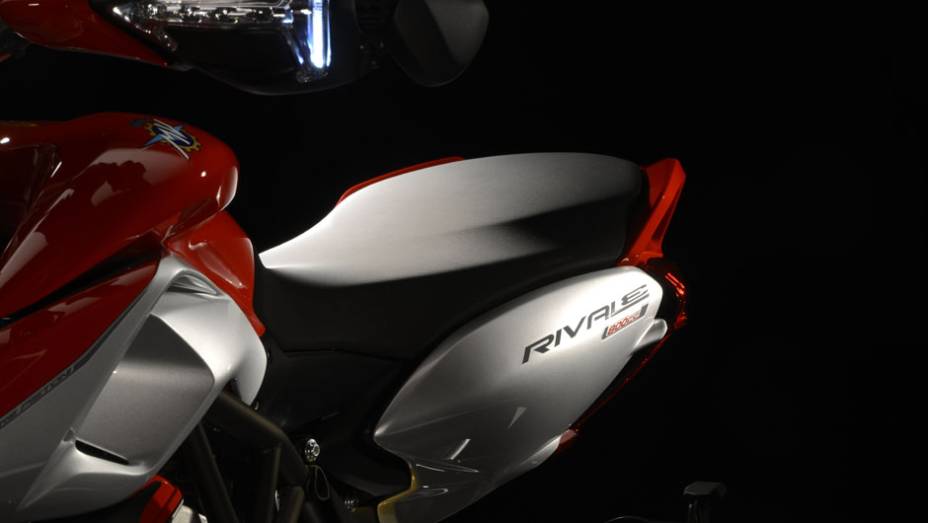 Ela foi considerada a motocicleta mais bonita do Salão de Milão/EICMA em 2012 | <a href="https://gutenberg.quatrorodas.abril.com.br/moto/noticias/mv-agusta-confirma-cinco-lancamentos-brasil-756002.shtml" rel="migration">Leia mais</a>