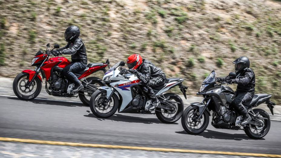 Os modelos de 500 cc chegam ao mercado brasileiro em três versões | <a href="https://gutenberg.quatrorodas.abril.com.br/moto/noticias/honda-investe-modelos-500cc-756399.shtml" rel="migration">Leia mais</a>