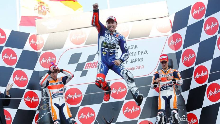 Márquez agora tem 318 pontos, contra 305 de Lorenzo | <a href="https://gutenberg.quatrorodas.abril.com.br/moto/noticias/motogp-definicao-titulo-fica-ultima-prova-758422.shtml" rel="migration">Leia mais</a>