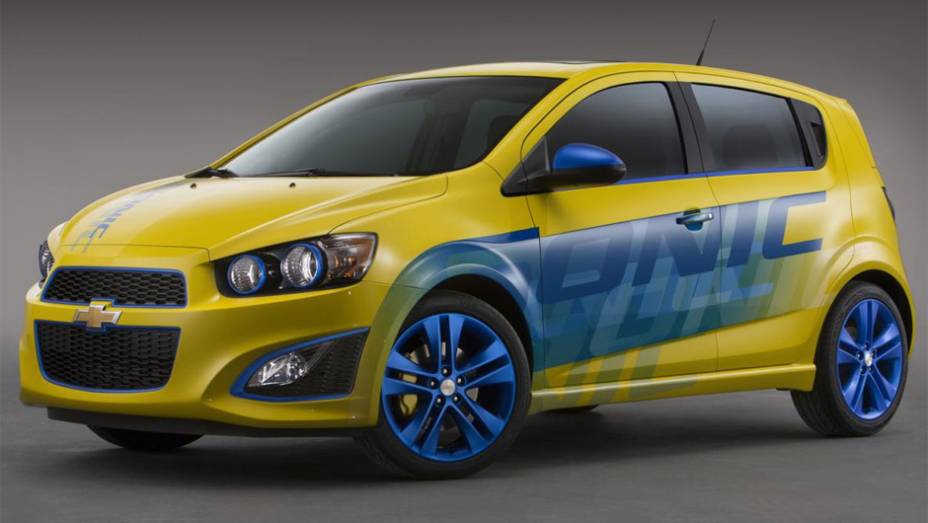 Chevrolet Performance Sonic RS | <a href="https://gutenberg.quatrorodas.abril.com.br/noticias/fabricantes/chevrolet-revela-novidades-sema-758421.shtml" rel="migration">Leia mais</a>