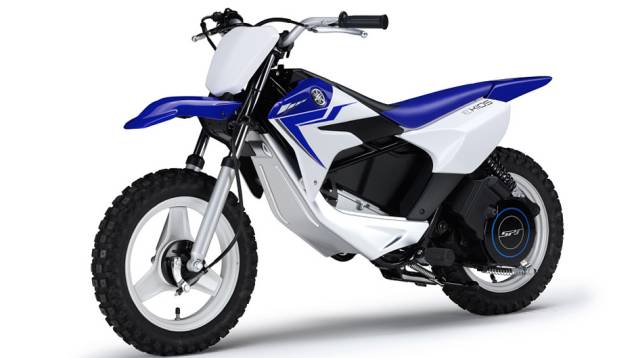 Yamaha EKids | <a href="https://gutenberg.quatrorodas.abril.com.br/moto/noticias/yamaha-mostra-modelos-salao-toquio-760140.shtml" rel="migration">Leia mais</a> Yamaha EKids | <a href="https://gutenberg.quatrorodas.abril.com.br/moto/noticias/yamaha-mostra-modelos-salao-toquio-760140.shtml" rel="migration">Leia mais</a>