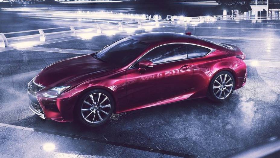 A Lexus revelou o RC, uma das atrações da marca no Salão de Tóquio | <a href="https://gutenberg.quatrorodas.abril.com.br/noticias/saloes/toquio-2013/lexus-mostra-cupe-rc-759175.shtml" rel="migration">Leia mais</a>