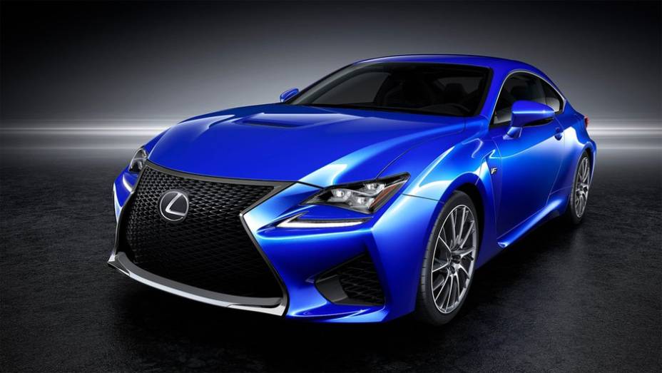 Lexus revela RC F Coupe | <a href="https://gutenberg.quatrorodas.abril.com.br/noticias/saloes/detroit-2014/lexus-revela-rc-f-coupe-2015-767918.shtml" rel="migration">Leia mais</a>