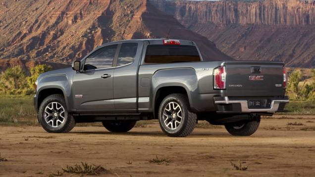O modelo, que chegará ao mercado norte-americano no fim de 2014, recebeu a influência de outras picapes da General Motors, como a GMC Sierra e a Chevrolet Colorado <a href="https://gutenberg.quatrorodas.abril.com.br/noticias/saloes/detroit-2014/gmc-mostra-nova-canyo" rel="migration"></a> O modelo, que chegará ao mercado norte-americano no fim de 2014, recebeu a influência de outras picapes da General Motors, como a GMC Sierra e a Chevrolet Colorado <a href="https://gutenberg.quatrorodas.abril.com.br/noticias/saloes/detroit-2014/gmc-mostra-nova-canyo" rel="migration"></a>