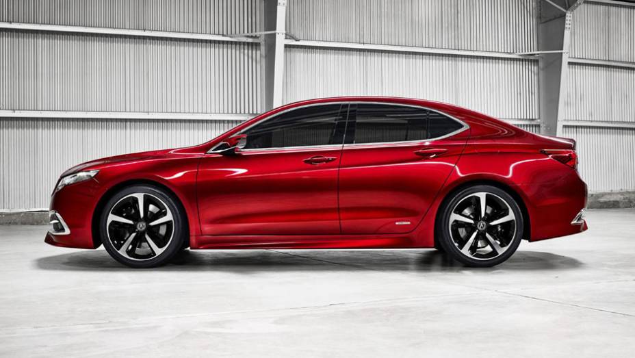 De acordo com a marca, o TLX Prototype mescla refinamento com o atleticismo de um esportivo | <a href="https://gutenberg.quatrorodas.abril.com.br/noticias/saloes/detroit-2014/acura-apresenta-tlx-prototype-770463.shtml" rel="migration">Leia mais</a>