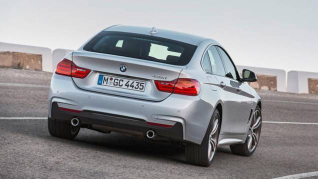 ...exceto na curvatura acentuada do teto e nos para-choques | <a href="https://gutenberg.quatrorodas.abril.com.br/noticias/saloes/genebra-2014/bmw-enfim-apresenta-serie-4-gran-coupe-772204.shtml" rel="migration">Leia mais</a> ...exceto na curvatura acentuada do teto e nos para-choques | <a href="https://gutenberg.quatrorodas.abril.com.br/noticias/saloes/genebra-2014/bmw-enfim-apresenta-serie-4-gran-coupe-772204.shtml" rel="migration">Leia mais</a>