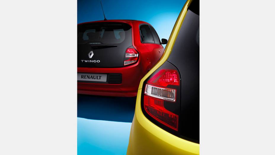 Detalhe da traseira do novo Twingo | <a href="https://gutenberg.quatrorodas.abril.com.br/noticias/saloes/genebra-2014/renault-confirma-motorizacao-twingo-775341.shtml" rel="migration">Leia mais</a>