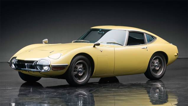 Toyota 2000GT: Único esportivo de verdade japonês nos anos 60, produzido de 1967 a 1970. Um dos 351 feitos foi arrematado por 1,1 milhão de dólares em leilão da RM Toyota 2000GT: Único esportivo de verdade japonês nos anos 60, produzido de 1967 a 1970. Um dos 351 feitos foi arrematado por 1,1 milhão de dólares em leilão da RM