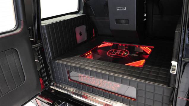 ... além de um sistema de áudio premium com conexão de internet | <a href="https://gutenberg.quatrorodas.abril.com.br/noticias/saloes/genebra-2014/brabus-lanca-modelo-produtos-apple-774876.shtml" rel="migration">Leia mais</a> ... além de um sistema de áudio premium com conexão de internet | <a href="https://gutenberg.quatrorodas.abril.com.br/noticias/saloes/genebra-2014/brabus-lanca-modelo-produtos-apple-774876.shtml" rel="migration">Leia mais</a>