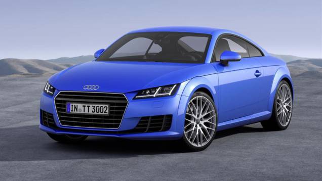 A Audi desfez o suspense e finalmente revelou nesta segunda-feira (3) a nova geração do esportivo TT | <a href="https://gutenberg.quatrorodas.abril.com.br/noticias/saloes/genebra-2014/audi-apresenta-novo-tt-775222.shtml" rel="migration">Leia mais</a> A Audi desfez o suspense e finalmente revelou nesta segunda-feira (3) a nova geração do esportivo TT | <a href="https://gutenberg.quatrorodas.abril.com.br/noticias/saloes/genebra-2014/audi-apresenta-novo-tt-775222.shtml" rel="migration">Leia mais</a>
