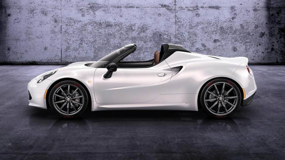 Trata-se da variante conversível do 4C Coupe, revelado em 2013, que deverá ganhar uma versão de produção no início de 2015 | <a href="https://gutenberg.quatrorodas.abril.com.br/noticias/saloes/genebra-2014/alfa-romeo-apresenta-4c-spider-concept-775233.shtml" rel="migration">Leia ma</a>