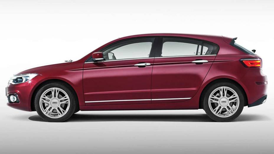 Baseado no 3 Sedan, mantendo, inclusive, o mesmo espa&ccedil;o entre-eixos, o modelo chegar&aacute; ao mercado europeu no fim de 2014 | <a href="https://gutenberg.quatrorodas.abril.com.br/noticias/saloes/genebra-2014/qoros-3-hatch-exibido-ao-publico-775442.shtml" rel="migration">Leia mais</a>