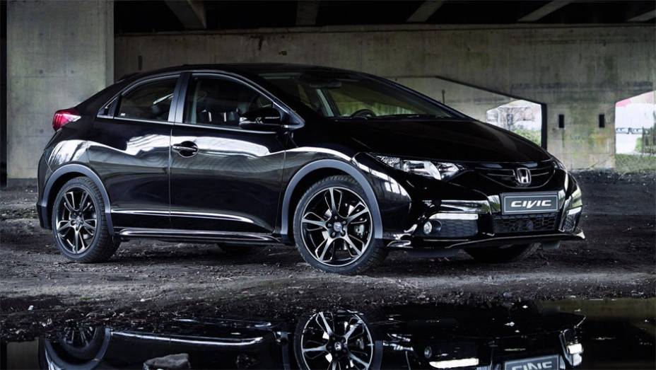 Honda mostra New Civic Black Edition em Genebra | <a href="https://gutenberg.quatrorodas.abril.com.br/noticias/saloes/genebra-2014/honda-mostra-new-civic-black-edition-genebra-775637.shtml" rel="migration">Leia mais</a>