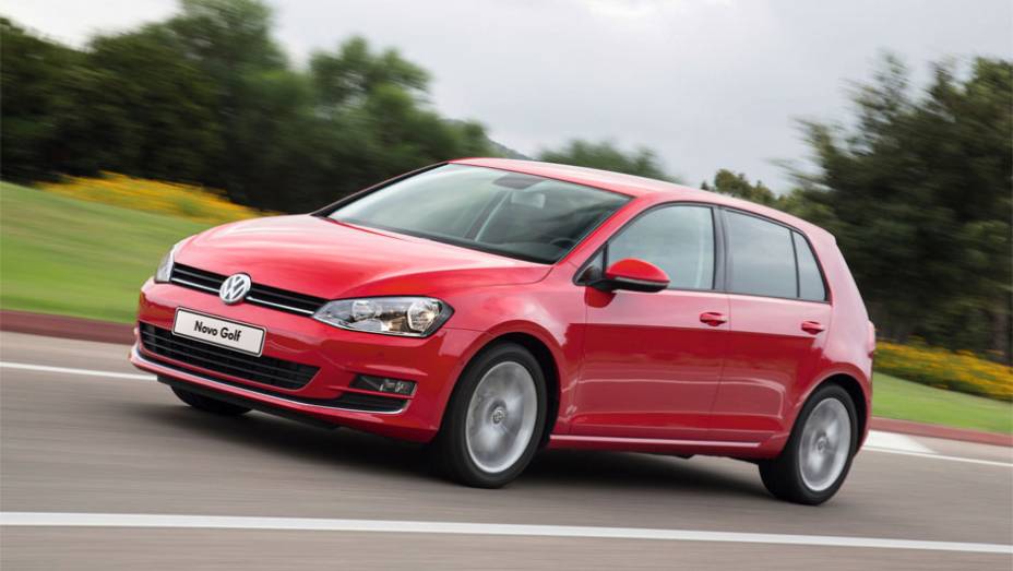 Versão de entrada tem preço sugerido de R$ 66.990 | <a href="https://gutenberg.quatrorodas.abril.com.br/noticias/fabricantes/volkswagen-apresenta-novo-golf-comfortline-777747.shtml" rel="migration">Leia mais</a>
