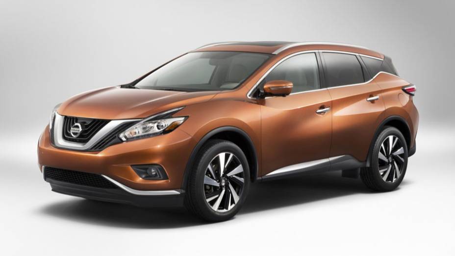 Nissan Murano 2015 será mostrado em Nova York | <a href="https://gutenberg.quatrorodas.abril.com.br/noticias/fabricantes/nissan-murano-2015-sera-mostrado-nova-york-779763.shtml" rel="migration">Leia mais</a>