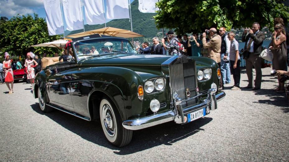 Rolls-Royce Silver Cloud III - Concorso dEleganza Villa dEste 2014 | <a href="https://gutenberg.quatrorodas.abril.com.br/noticias/classicos//concorso-d-eleganza-villa-d-este-2014-premia-maserati-450-s-1956-como-best-of-show-784018.shtml" rel="migration">Leia mais</a>