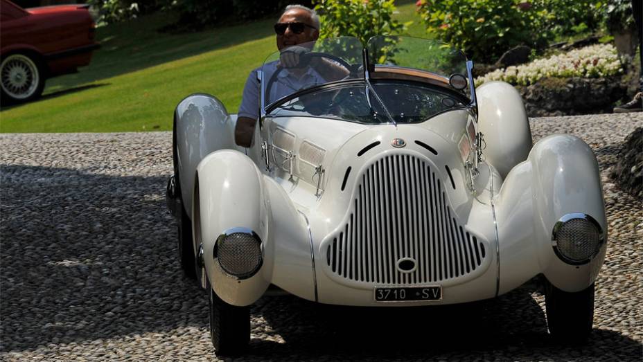 Alfa Romeo 6C 1750 GS Aprile - Concorso dEleganza Villa dEste 2014 | <a href="https://gutenberg.quatrorodas.abril.com.br/noticias/classicos//concorso-d-eleganza-villa-d-este-2014-premia-maserati-450-s-1956-como-best-of-show-784018.shtml" rel="migration">Leia mais</a>