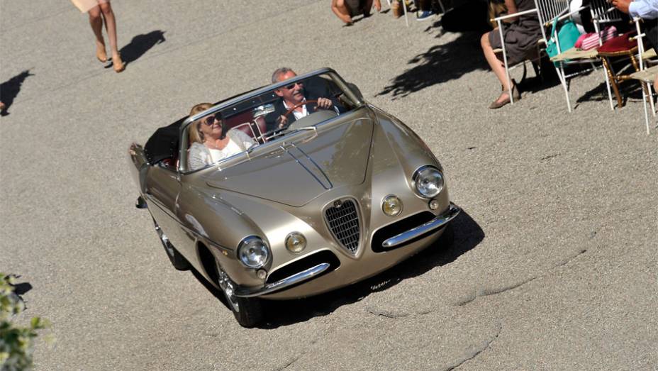 Alfa Romeo 1900 C SS - Concorso dEleganza Villa dEste 2014 | <a href="https://gutenberg.quatrorodas.abril.com.br/noticias/classicos//concorso-d-eleganza-villa-d-este-2014-premia-maserati-450-s-1956-como-best-of-show-784018.shtml" rel="migration">Leia mais</a>