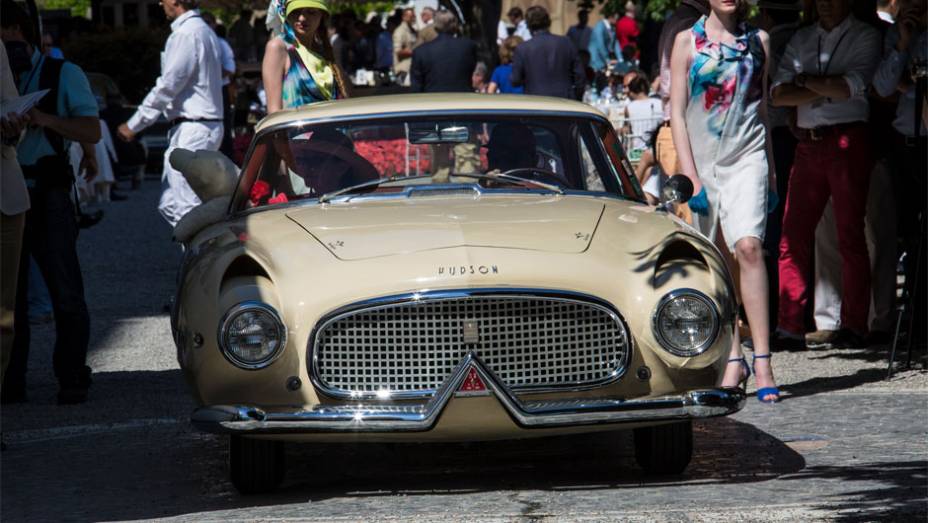 Hudson Italia Prototype H01 - Concorso dEleganza Villa dEste 2014 | <a href="https://gutenberg.quatrorodas.abril.com.br/noticias/classicos//concorso-d-eleganza-villa-d-este-2014-premia-maserati-450-s-1956-como-best-of-show-784018.shtml" rel="migration">Leia mais</a>