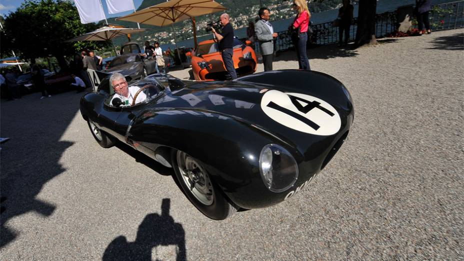 Jaguar D-Type - Concorso dEleganza Villa dEste 2014 | <a href="https://gutenberg.quatrorodas.abril.com.br/noticias/classicos//concorso-d-eleganza-villa-d-este-2014-premia-maserati-450-s-1956-como-best-of-show-784018.shtml" rel="migration">Leia mais</a>