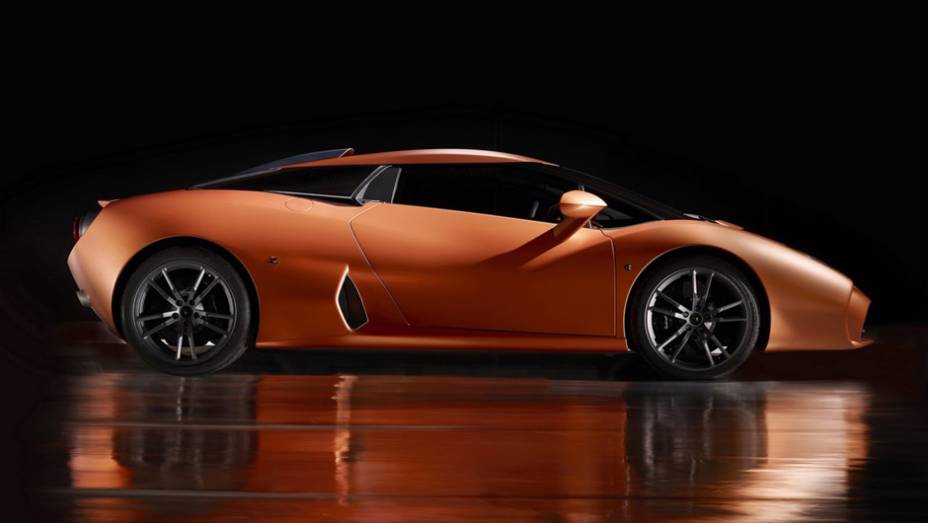 A Zagato, tradicional oficina automotiva italiana, revelou neste fim de semana, no Concorso dEleganza Villa dEste, a Lamborghini 5-95 | <a href="https://gutenberg.quatrorodas.abril.com.br/noticias/fabricantes/zagato-cria-lamborghini-5-95-783967.shtml" rel="migration">Leia mais</a>