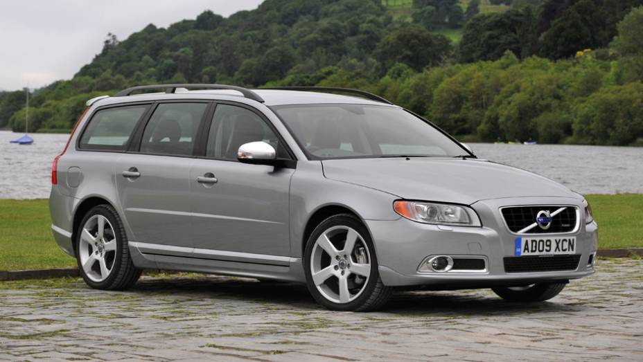 7 - Volvo V70/XC70 (vencedor da categoria "Carro executivo") | <a href="https://gutenberg.quatrorodas.abril.com.br/noticias/mercado/volkswagen-up-lidera-pesquisa-satisfacao-jd-power-2014-784586.shtml" rel="migration">Leia mais</a>