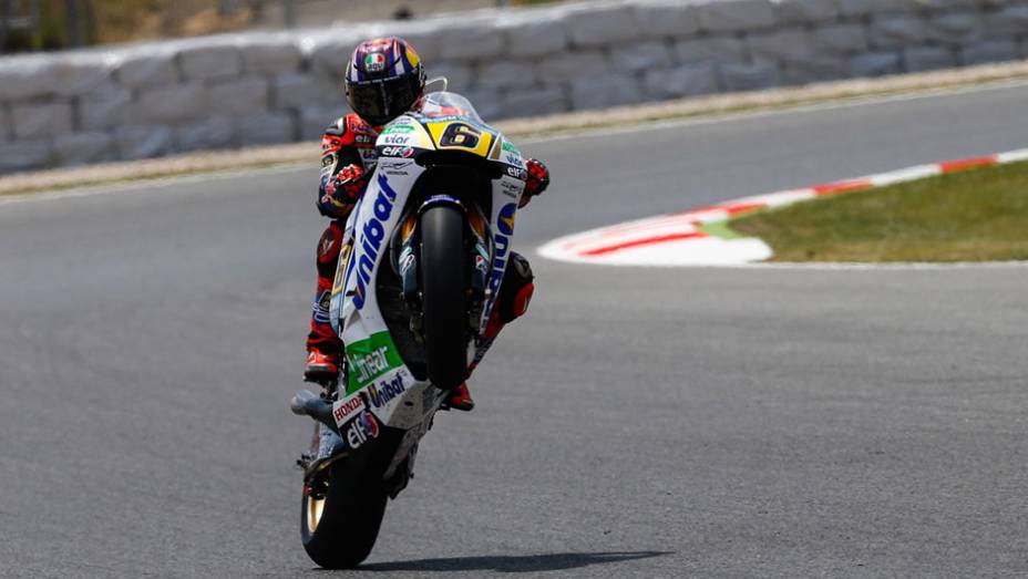 O terceiro colocado foi Stefan Bradl | <a href="https://gutenberg.quatrorodas.abril.com.br/moto/noticias/motogp-spargaro-surpreende-lidera-sexta-feira-786039.shtml" rel="migration">Leia mais</a>