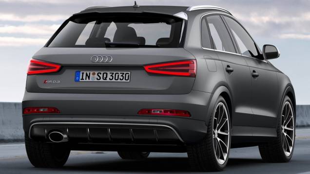 As rodas de liga-leve de 19 polegadas também se destacam | <a href="https://gutenberg.quatrorodas.abril.com.br/noticias/fabricantes/audi-rs-q3-chega-r-273-6-mil-786183.shtml" rel="migration">Leia mais</a> As rodas de liga-leve de 19 polegadas também se destacam | <a href="https://gutenberg.quatrorodas.abril.com.br/noticias/fabricantes/audi-rs-q3-chega-r-273-6-mil-786183.shtml" rel="migration">Leia mais</a>