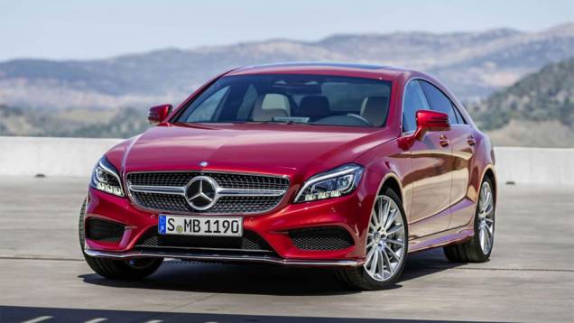 A marca alemã também renovou a gama de motorizações, sendo que agora todas atendem às rígidas normas de emissões de poluentes Euro6 | <a href="https://gutenberg.quatrorodas.abril.com.br/noticias/fabricantes/mercedes-benz-apresenta-novo-cls-786489.shtml" rel="migration">Leia mais</a> A marca alemã também renovou a gama de motorizações, sendo que agora todas atendem às rígidas normas de emissões de poluentes Euro6 | <a href="https://gutenberg.quatrorodas.abril.com.br/noticias/fabricantes/mercedes-benz-apresenta-novo-cls-786489.shtml" rel="migration">Leia mais</a>
