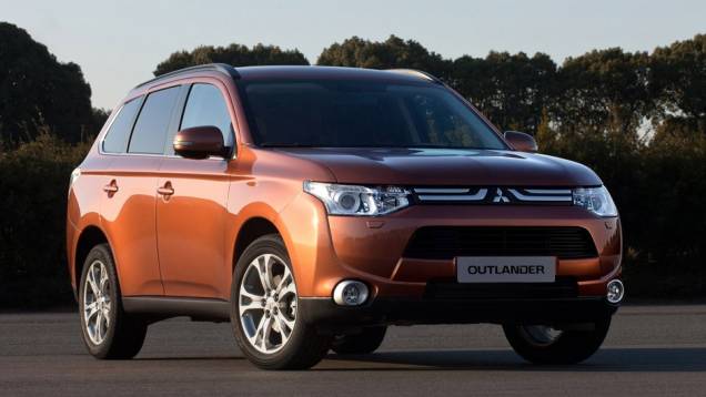 30ª) Mitsubishi - 145 problemas em cada 100 carros (PP100) | <a href="https://gutenberg.quatrorodas.abril.com.br/noticias/mercado/eua-carros-porsche-tem-melhor-percepcao-inicial-qualidade-diz-estudo-786536.shtml" rel="migration">Leia mais</a> 30ª) Mitsubishi - 145 problemas em cada 100 carros (PP100) | <a href="https://gutenberg.quatrorodas.abril.com.br/noticias/mercado/eua-carros-porsche-tem-melhor-percepcao-inicial-qualidade-diz-estudo-786536.shtml" rel="migration">Leia mais</a>