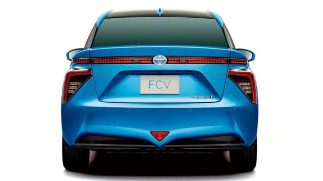 Segundo a Toyota, modelo tem uma autonomia de aproximadamente 700 km e um tempo de reabastecimento de cerca de três minutos | <a href="https://gutenberg.quatrorodas.abril.com.br/noticias/sustentabilidade/toyota-revela-novo-fcv-787124.shtml" rel="migration">Leia mais</a> Segundo a Toyota, modelo tem uma autonomia de aproximadamente 700 km e um tempo de reabastecimento de cerca de três minutos | <a href="https://gutenberg.quatrorodas.abril.com.br/noticias/sustentabilidade/toyota-revela-novo-fcv-787124.shtml" rel="migration">Leia mais</a>