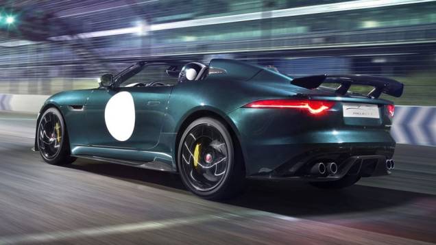 O modelo foi criado pela divisão de Operações Especiais da empresa | <a href="https://gutenberg.quatrorodas.abril.com.br/noticias/fabricantes/oficial-jaguar-anuncia-f-type-project-7-787087.shtml" rel="migration">Leia mais</a> O modelo foi criado pela divisão de Operações Especiais da empresa | <a href="https://gutenberg.quatrorodas.abril.com.br/noticias/fabricantes/oficial-jaguar-anuncia-f-type-project-7-787087.shtml" rel="migration">Leia mais</a>