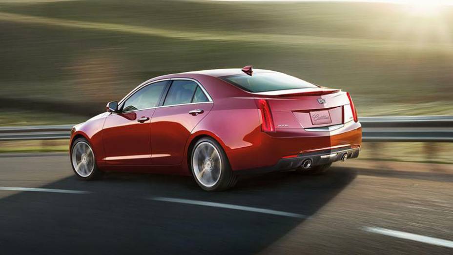 Também estão disponíveis duas novas cores de carroceria | <a href="https://gutenberg.quatrorodas.abril.com.br/noticias/fabricantes/cadillac-revela-ats-2015-790438.shtml" rel="migration">Leia mais</a>