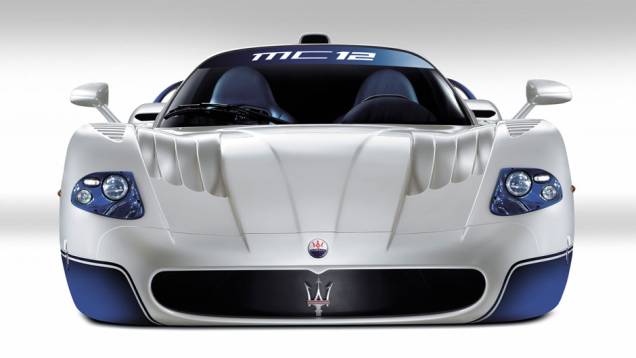 Seu nome abreviava Maserati Corse, seguido pelo número de cilindros do motor. A versão de passeio se chamava Stradale, a de pista Competizione | <a href="https://gutenberg.quatrorodas.abril.com.br/reportagens/classicos/maserati-100-anos-792281.shtml" rel="migration">Leia mais</a> Seu nome abreviava Maserati Corse, seguido pelo número de cilindros do motor. A versão de passeio se chamava Stradale, a de pista Competizione | <a href="https://gutenberg.quatrorodas.abril.com.br/reportagens/classicos/maserati-100-anos-792281.shtml" rel="migration">Leia mais</a>