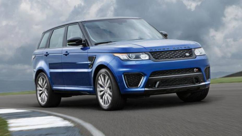 A Land Rover apresentou oficialmente o Range Rover Sport SVR | <a href="https://gutenberg.quatrorodas.abril.com.br/noticias/fabricantes/range-rover-sport-svr-revelado-795105.shtml" rel="migration">Leia mais</a>